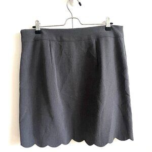 LOFT Petite Gray Scalloped Skirt Career Wear Skirt Size 10